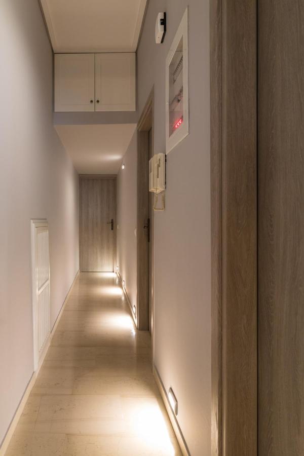 Comfortable And Spacious 2 Bdr Apt Athens Exterior photo